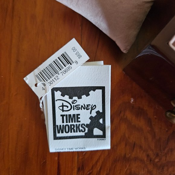 Disney Watch Box - Picture 7 of 7